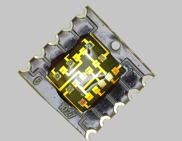 Image of nine LED chip multiple wavelength COB device